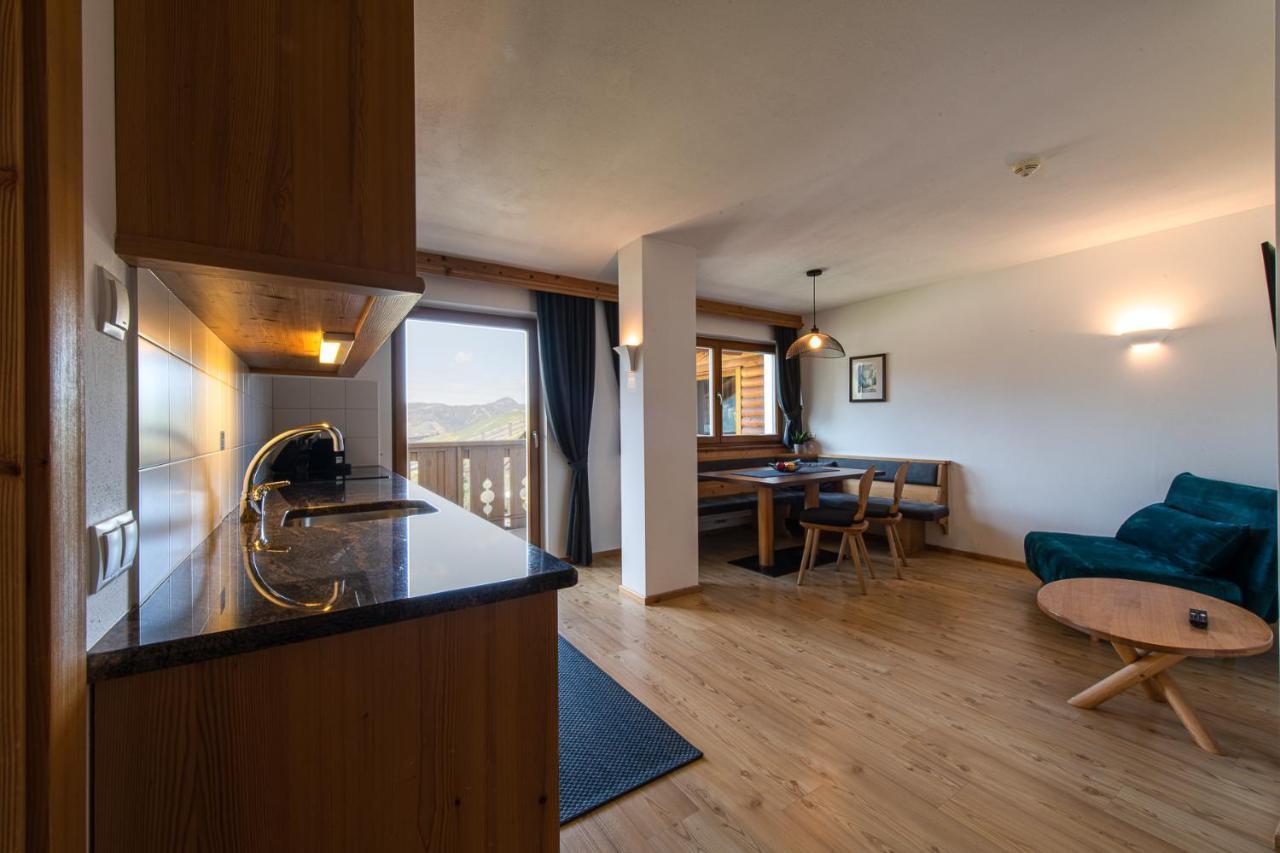 Apartments Sunela セルヴァ・ディ・ヴァル・ガルデーナ エクステリア 写真