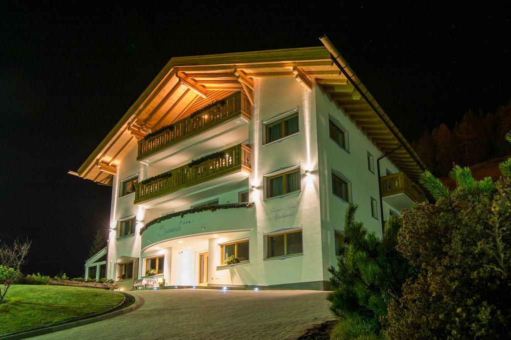 Apartments Sunela セルヴァ・ディ・ヴァル・ガルデーナ エクステリア 写真