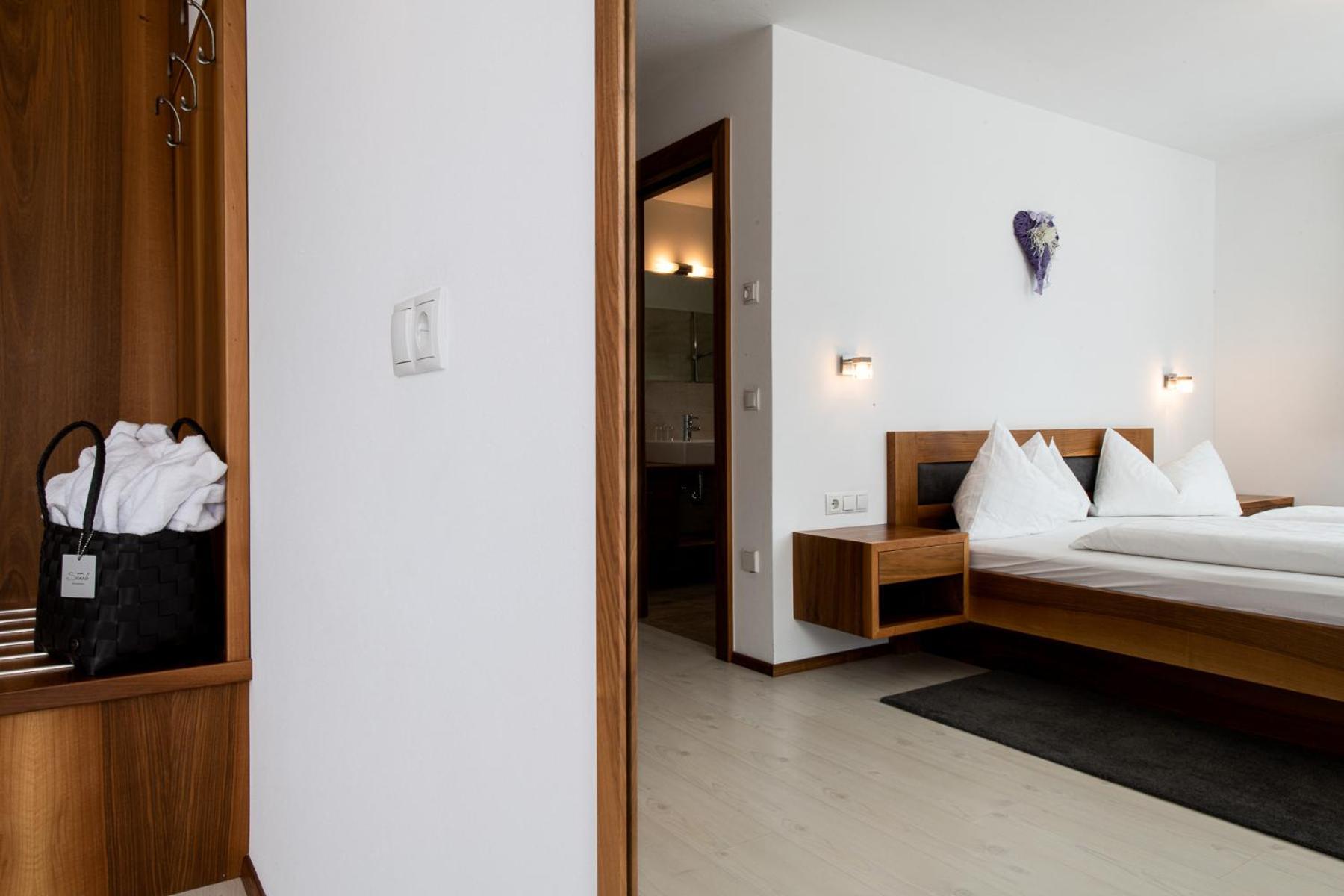 Apartments Sunela セルヴァ・ディ・ヴァル・ガルデーナ エクステリア 写真