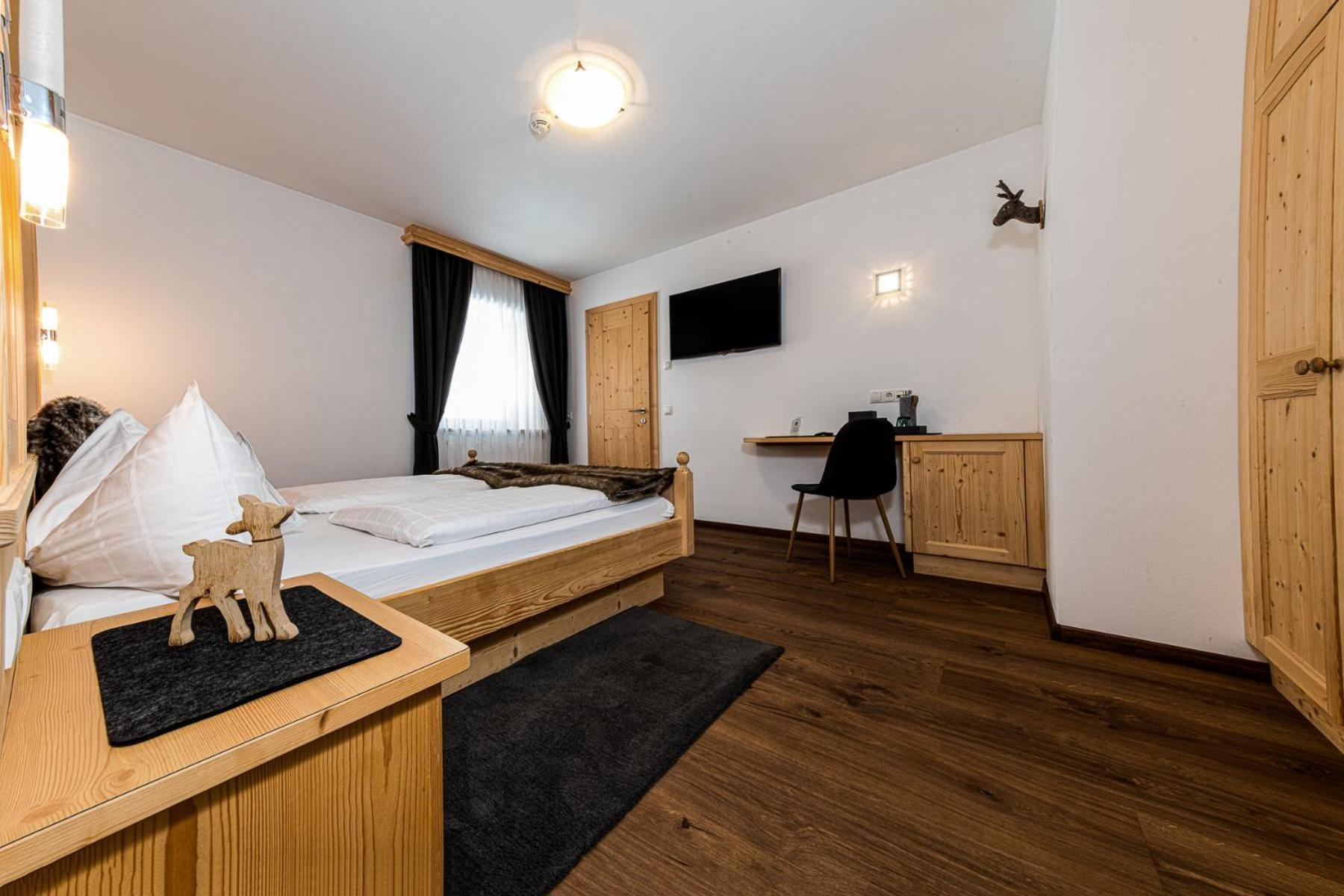 Apartments Sunela セルヴァ・ディ・ヴァル・ガルデーナ エクステリア 写真