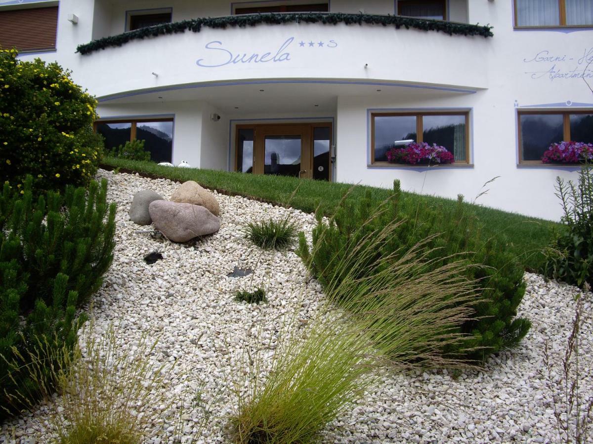 Apartments Sunela セルヴァ・ディ・ヴァル・ガルデーナ エクステリア 写真